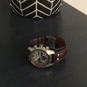 Men’s brown leather fossil watch